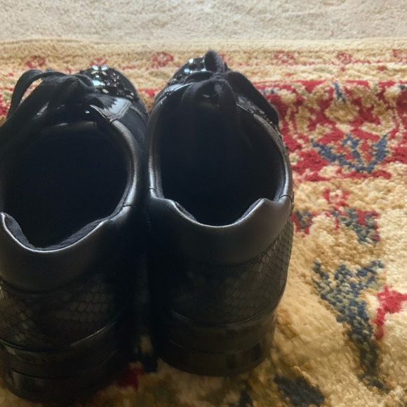 Michael Kors Sneaker Sale $$$ - Picture 3 of 4